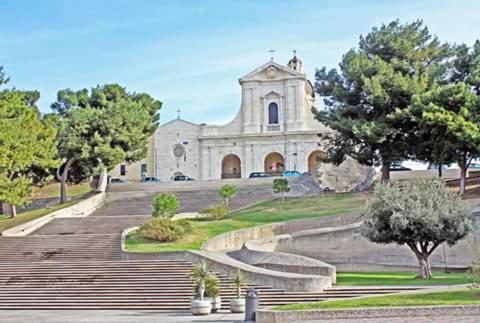 AD Villanova San Giovanni - Moderno appartamento centrale