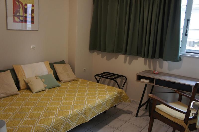 Stegi Apartment near Acropolis — отель с удобным расположением в Афины
