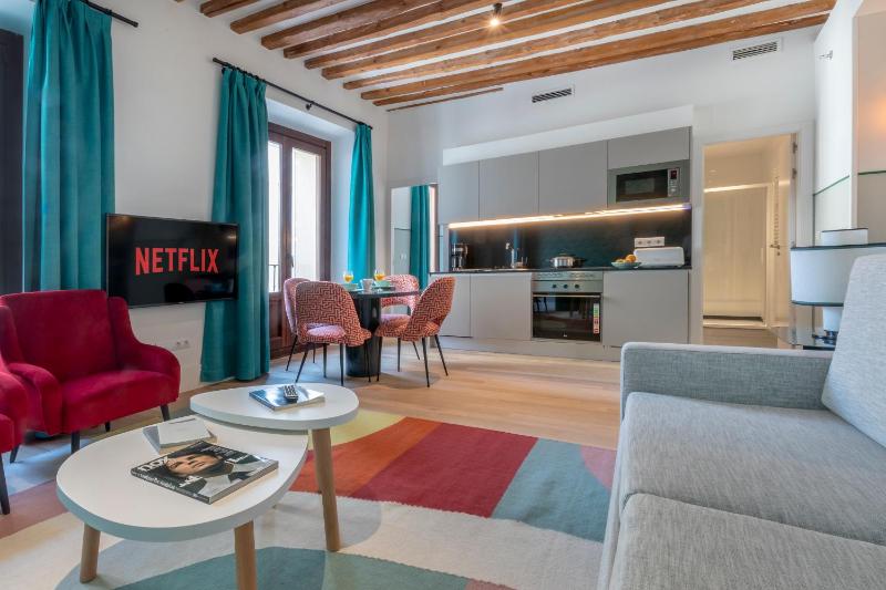 Slow Suites Chueca — забронировать отель в Мадриде