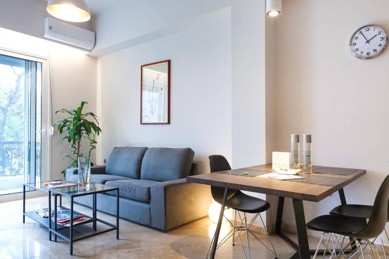 TONI'S Home for couples or business Travellers 1BD — отель с удобным расположением в Афины