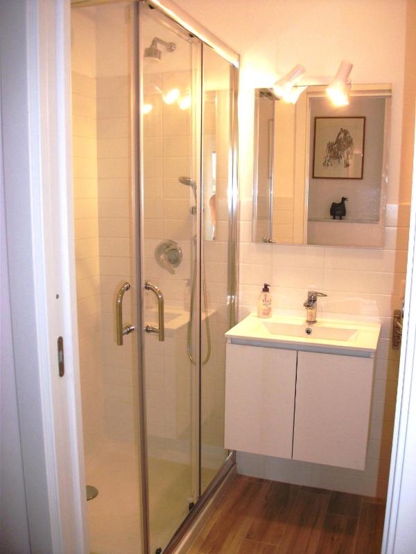 Bright apartment a Cagliari - Spazioso con balcone