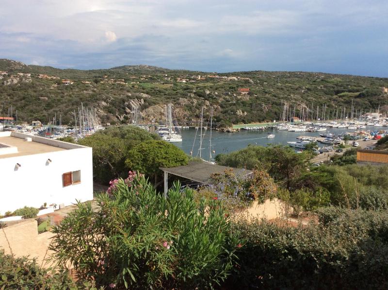 Al Centro del Paese: Comoda casa vacanze con barbecue