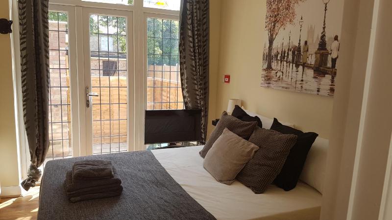 Amazing Studio Apartment in North East London — отзывы гостей и цены