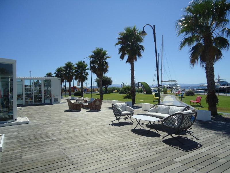 Residence Perlacea a Golfo Aranci - Relax con barbecue