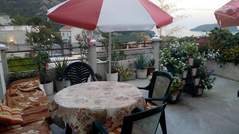 Georgijevic Room & Apartments — отель с удобным расположением в Будва