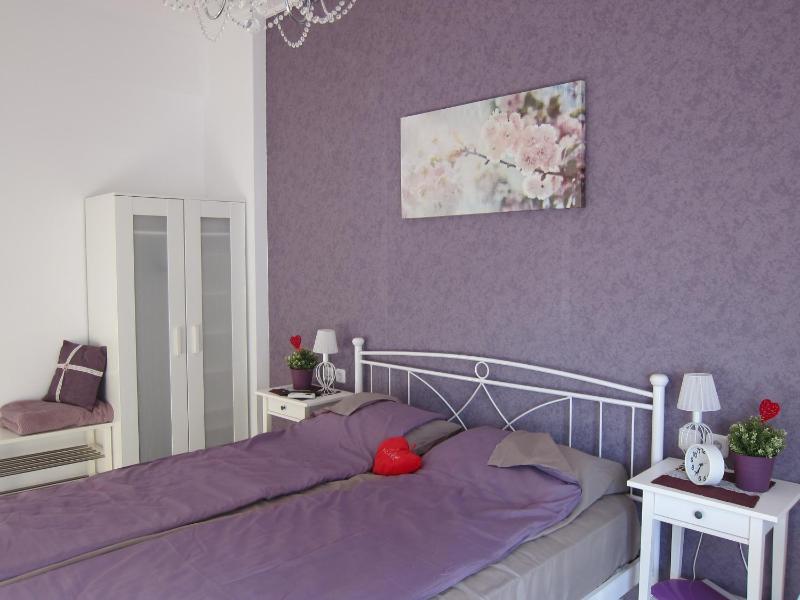 Apartment "Love" near metro and center — забронировать отель в Афины