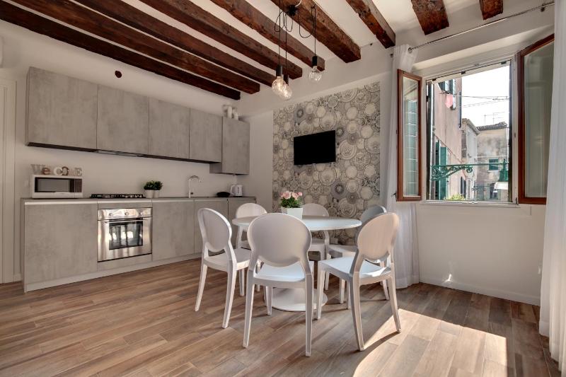 Castello - Laguna Luxury Residence by Wonderful Italy — комфортный отель в Венеции