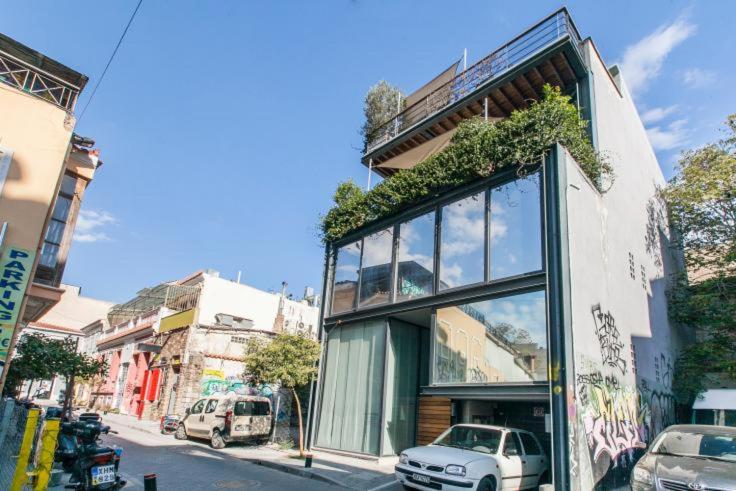 So Athens - Studios and Apartments — комфортный отель в Афины