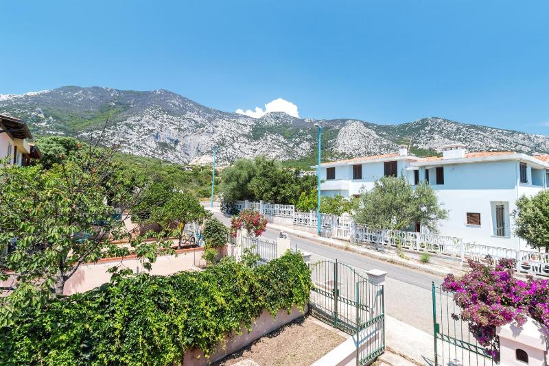 Villetta Grazia a Cala Gonone - Incantevole Oasi Familiare