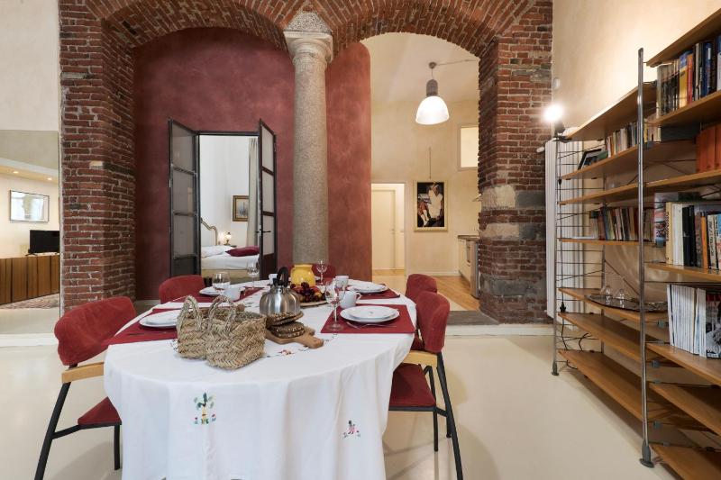 Luxury Apartments Fioravanti — отель в Милане, Италия