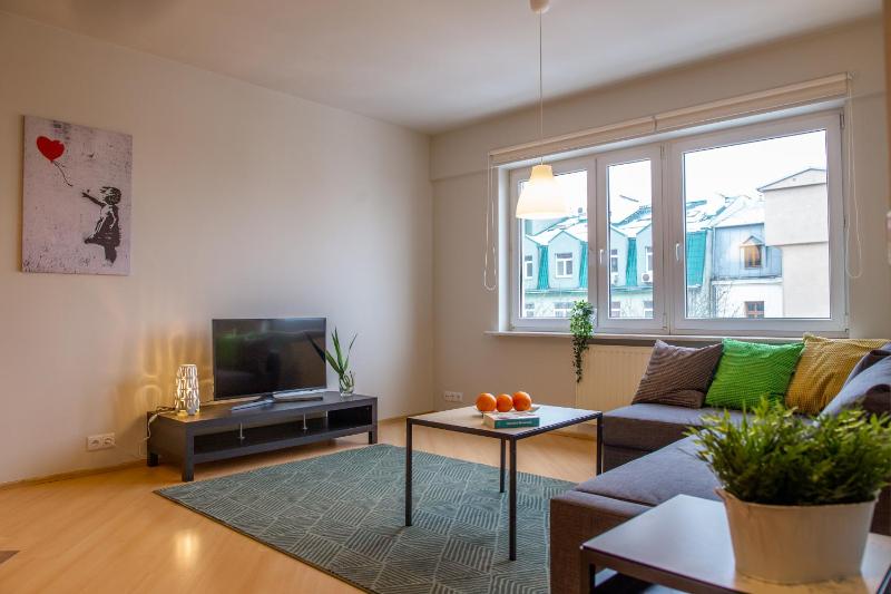 Apartament New Praga near to metro, free parking — забронировать отель в Варшаве