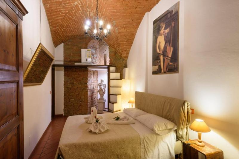 Secret Suite: a dream came true in Florence — забронировать отель в Флоренции