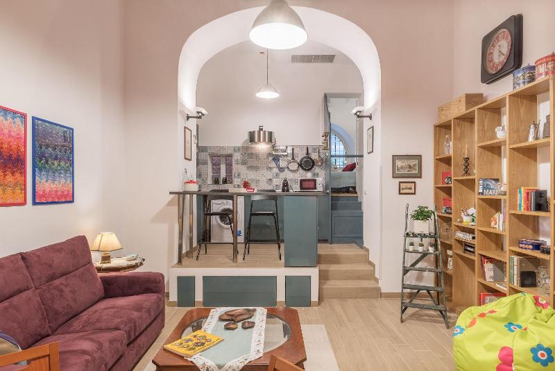 Monti Artistic Flat — отель в Риме, Италия