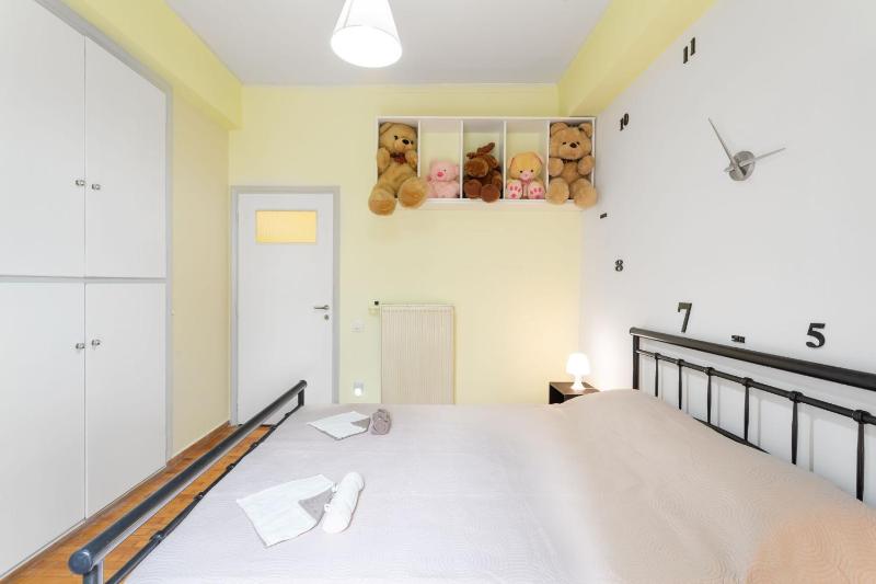 Athens Home 2 — отель с удобным расположением в Афины