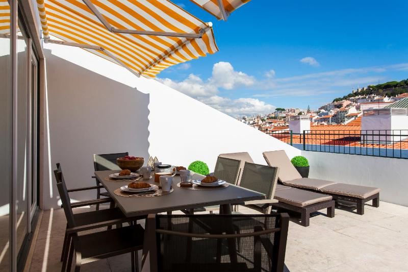 ALTIDO Downtown Deluxe Apartments — отзывы гостей и цены