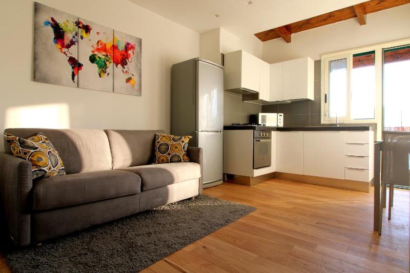 Suite Delicia Apartment - Appartamento con Terrazza — отель в Неаполе, Италия