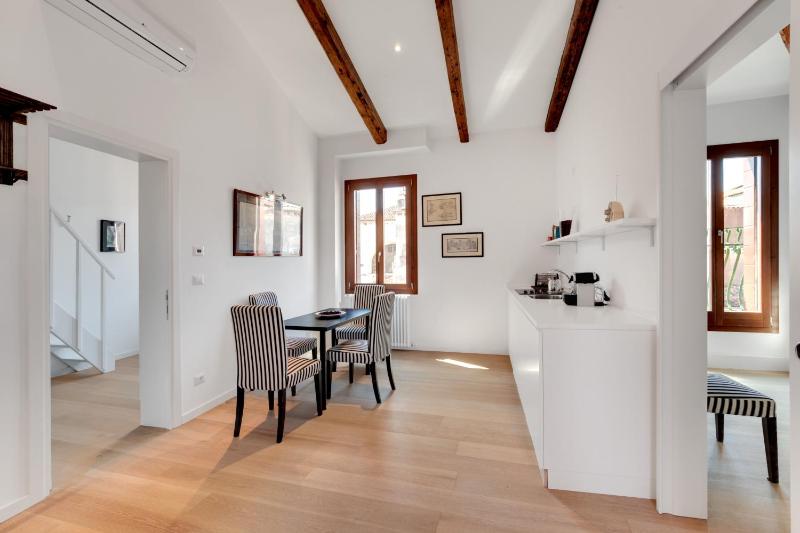 San Marcuola apartment — отель с удобствами в Венеции