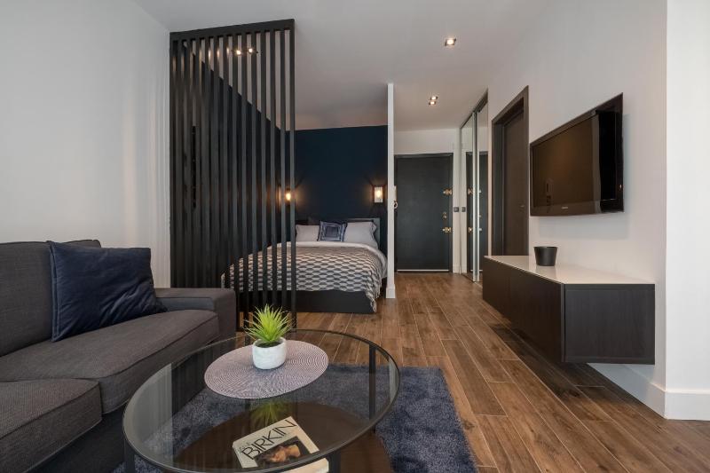 Luxurious Studio in Heart of Nice — отель с удобным расположением в Николь