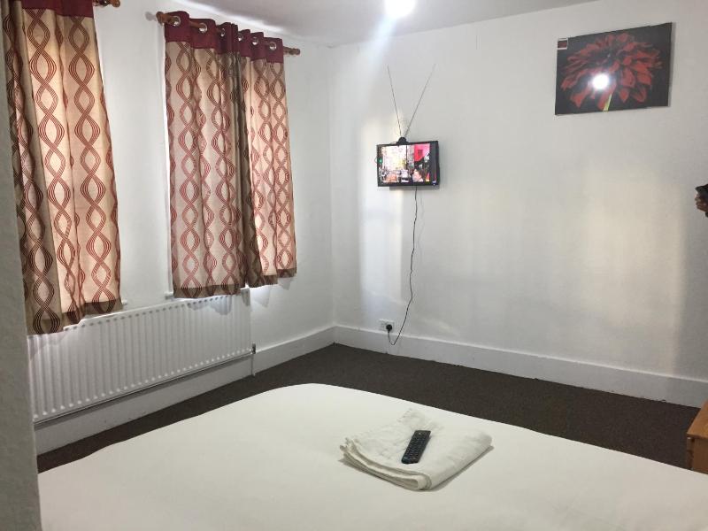 20 East Tenter Street — комфортный отель в Лондоне