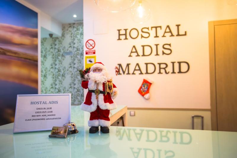 Hostal Adis — отель с удобным расположением в Мадриде