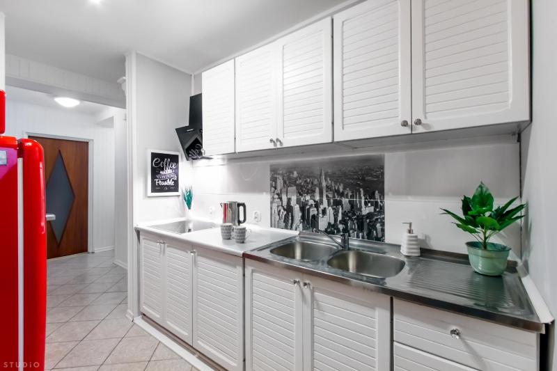 Цены на ClickTheFlat Constitution Square Apart Rooms в Варшаве