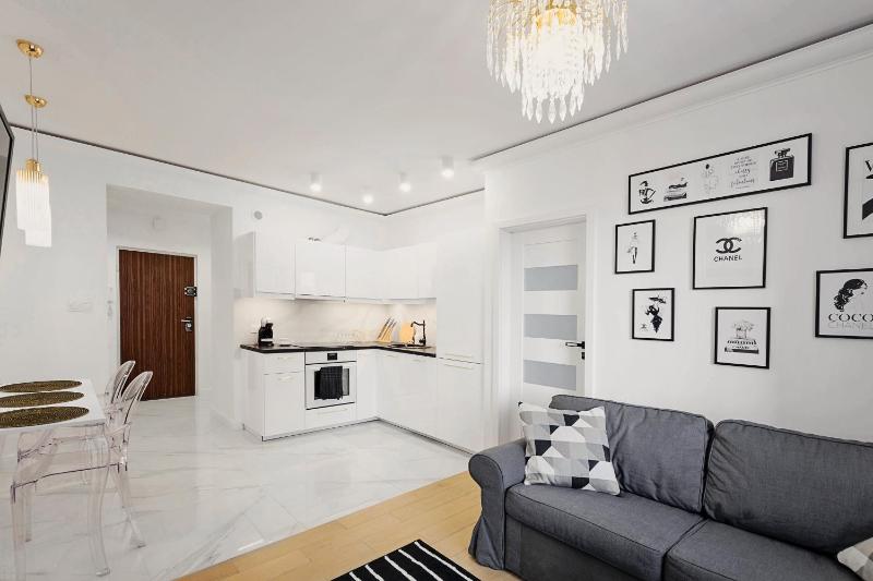 Grand Theatre Prime Apartment — отель с удобствами в Варшаве