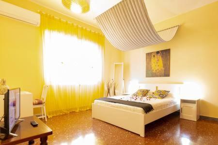 Romantic & Comfy Apartment Monteverde — забронировать отель в Риме