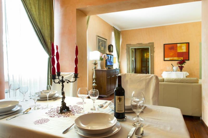 Цены на GREGORIANA HOUSE - Appartamento con Vista su Roma в Риме