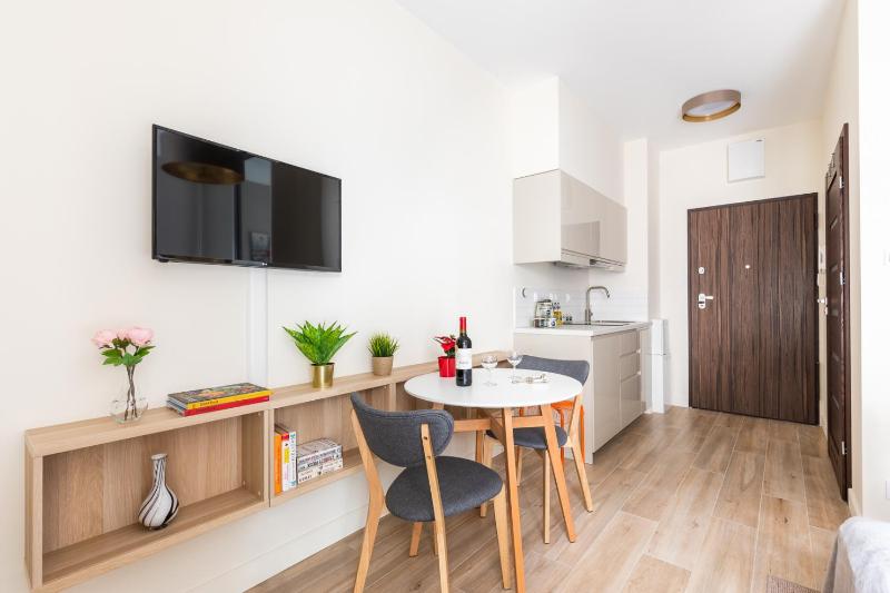 Rent like home - Pawia 51 — отель с удобным расположением в Варшаве