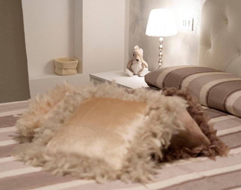 Nice & Cozy apartment — забронировать отель в Венеции