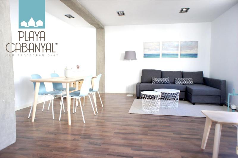 Apartamento Playa Cabanyal — отель с удобствами в Валенсии