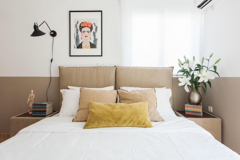 Boho House with Acropolis View! — отель в Афины, Греция