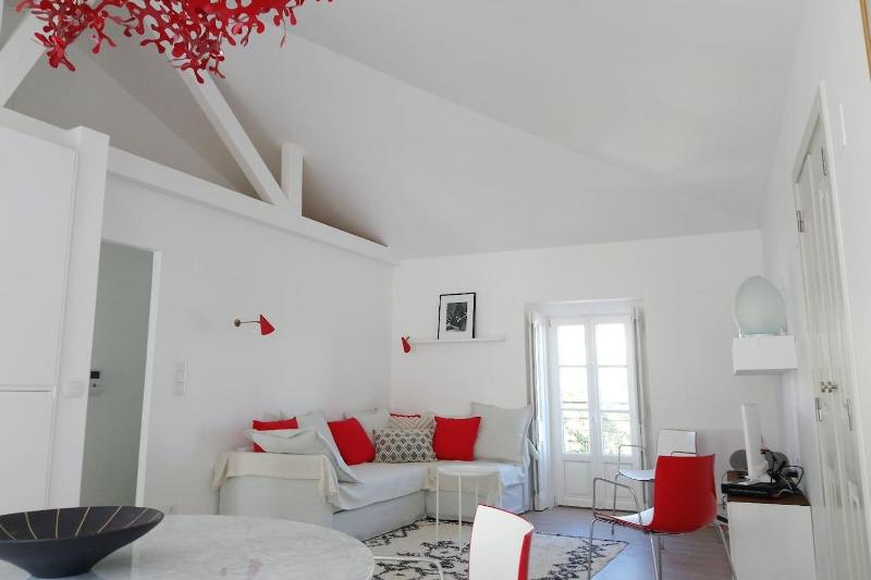 Alfama Chateau - Vue Exceptionelle - Charme - Calme — отзывы гостей и цены