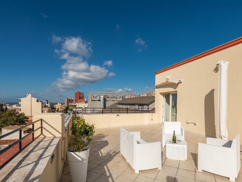 Palazzo Merello a Cagliari - Storico B&B con terrazza