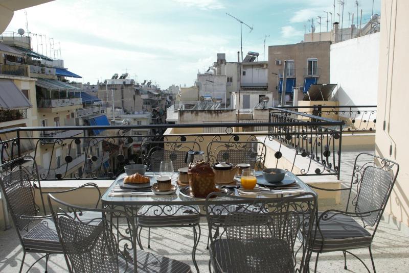 Soulis' penthouse near Acropolis — отель в Афины, Греция