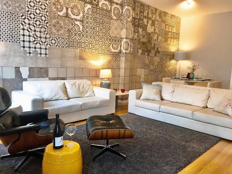 Baixa Chiado Aurea Apartment — отель с удобным расположением в Лиссабоне