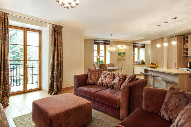 Luxury, comfort & quiet place next to Cathedral — забронировать отель в Вильнюсе