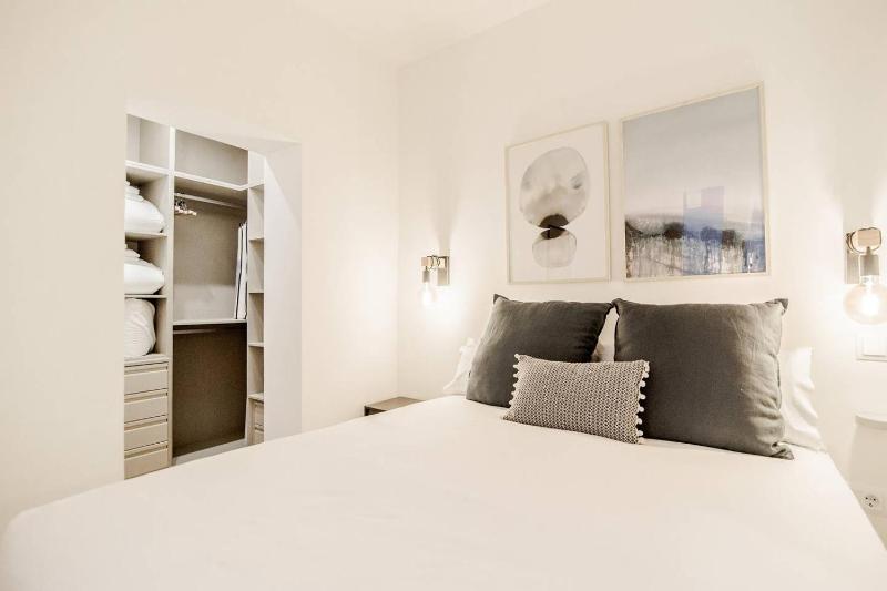 STYLISH NEST 1BD PLAZA MAYOR - SOL — отель с удобным расположением в Мадриде