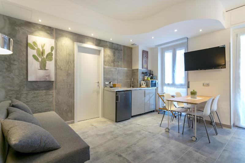 Central station intimate apt — комфортный отель в Милане