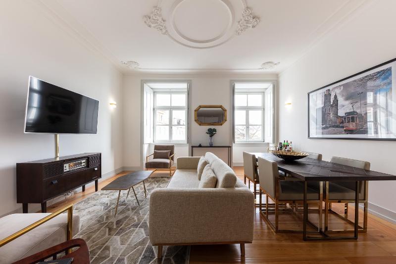 Riverside Downtown Lisbon Deluxe — отель с удобным расположением в Лиссабоне