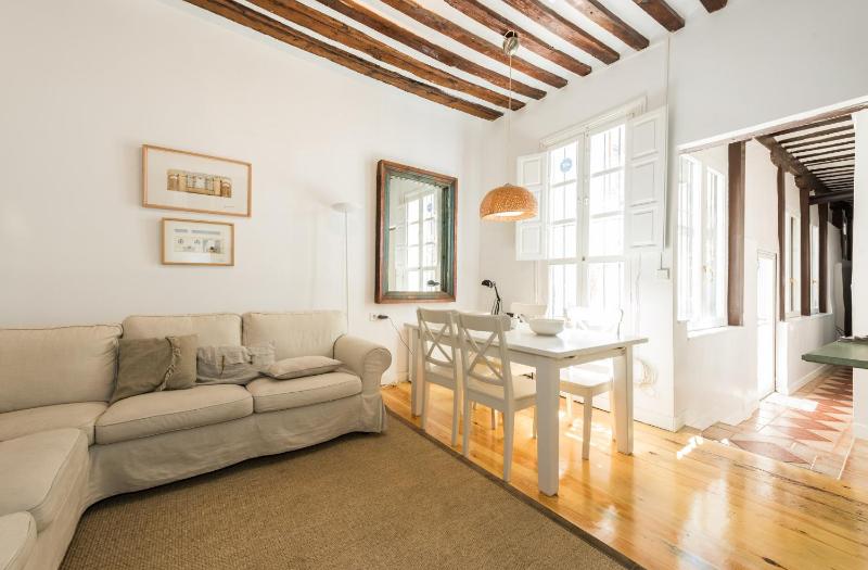 Apartamento La Buena Guarda — отель с удобствами в Мадриде
