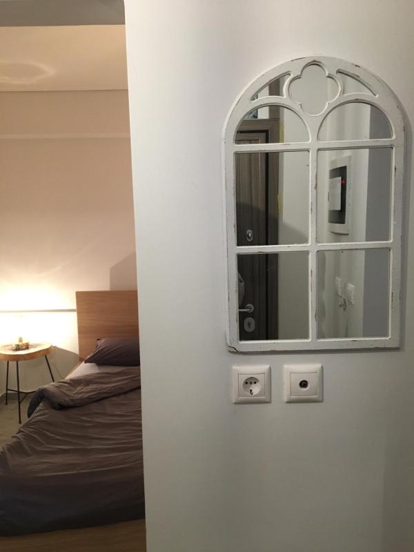 ANASTASIS APARTMENT in Palaio Faliro — комфортный отель в Афины