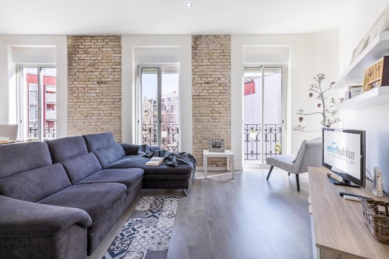 Travel Habitat Ruzafa Apartment — отель с удобным расположением в Валенсии