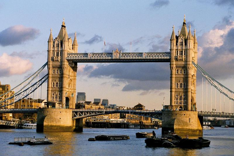 Trendy 2 Bedroom apartment in vibrant Shoreditch, central London zone 1 free WiFi - sleeps 4+2 — комфортный отель в Лондоне