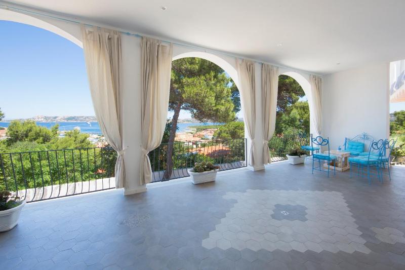 Grand Hotel Palau - Lussuoso hotel vista mare