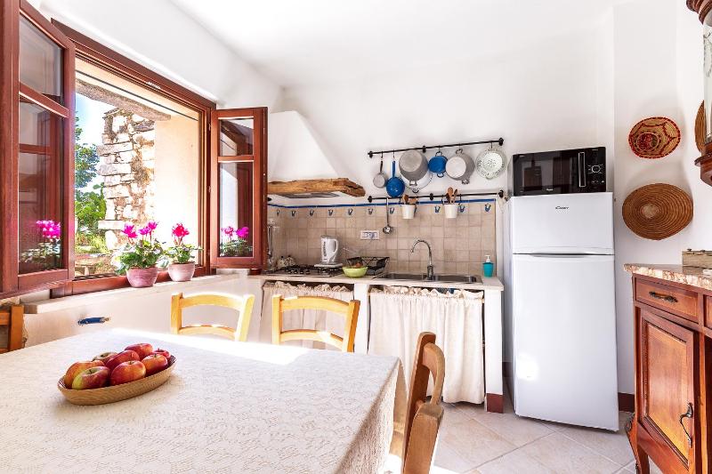 Domu Ala a Baunei - Lussuosa Casa con Vista Mare