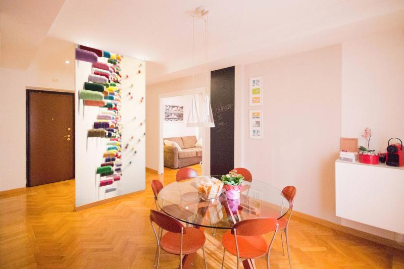 Polacchi 42 Apartment — комфортный отель в Риме
