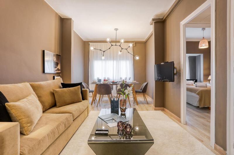 Rocafort in Eixample — забронировать отель в Барселоне