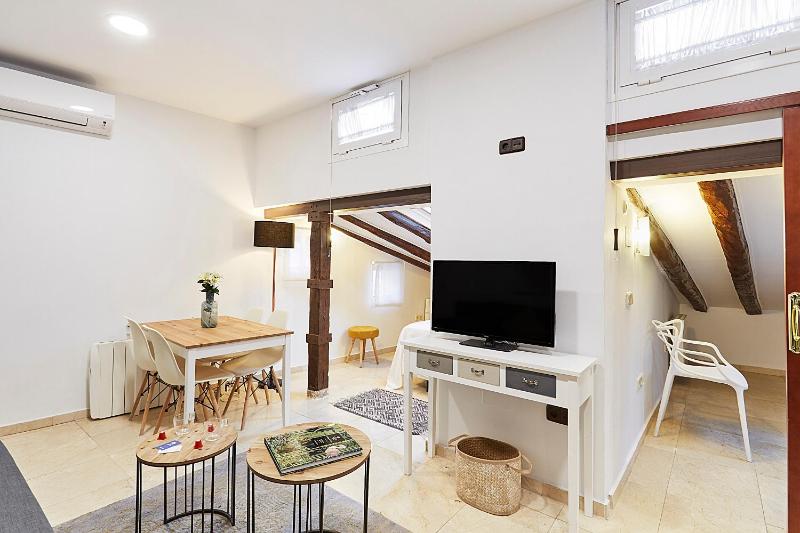 Цены на LEEWAYS APARTMENT XXIV in GRAN VIA в Мадриде