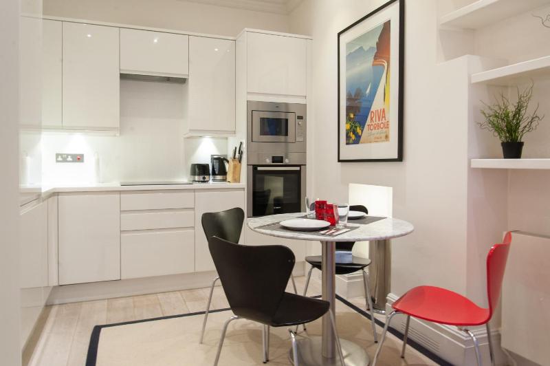 UNIQUE APARTMENT MARBLE ARCH — отель в Лондоне, Соединенное Королевство